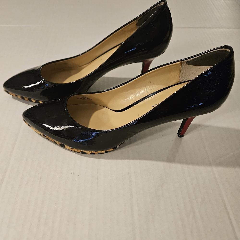 J. Renee Chic Black Patent Leather Heels - Picture 8 of 11
